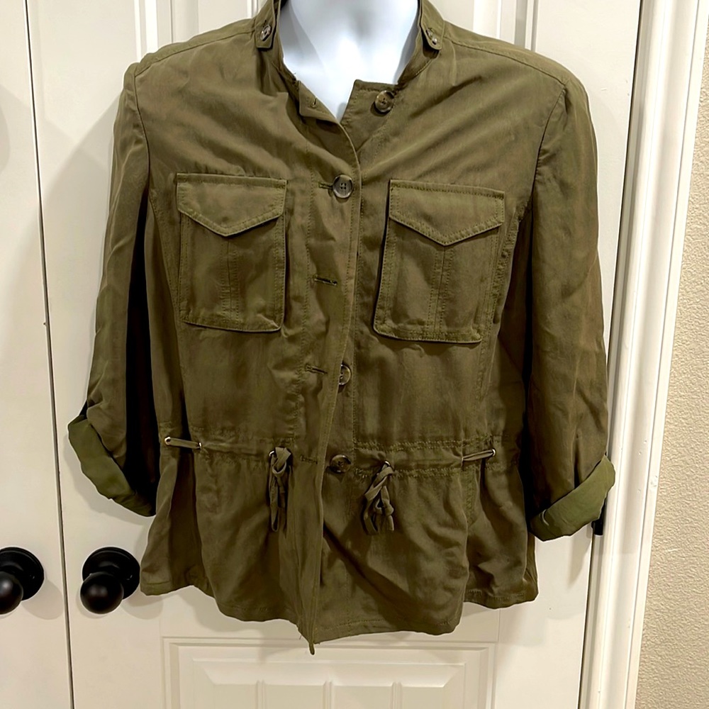White House black market jacket size 8
